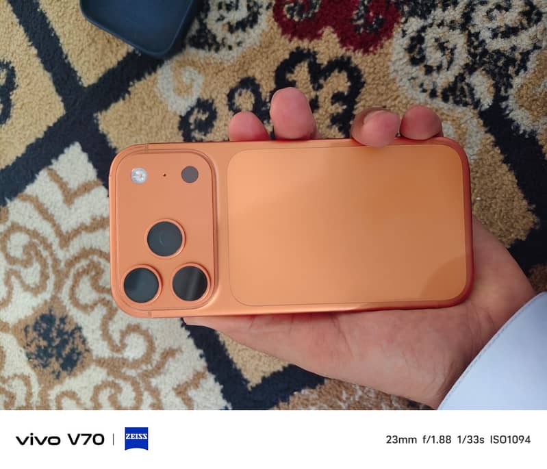 Apple iPhone 17 Pro full new 5