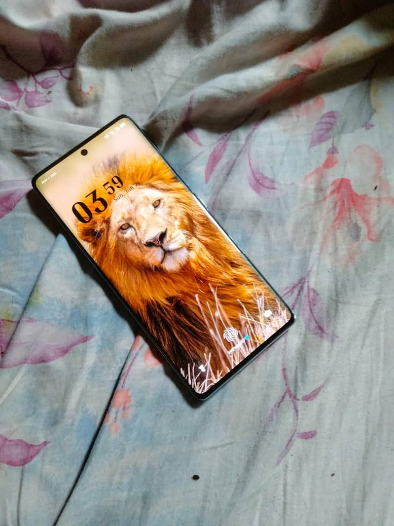 Infinix Zero 40 4