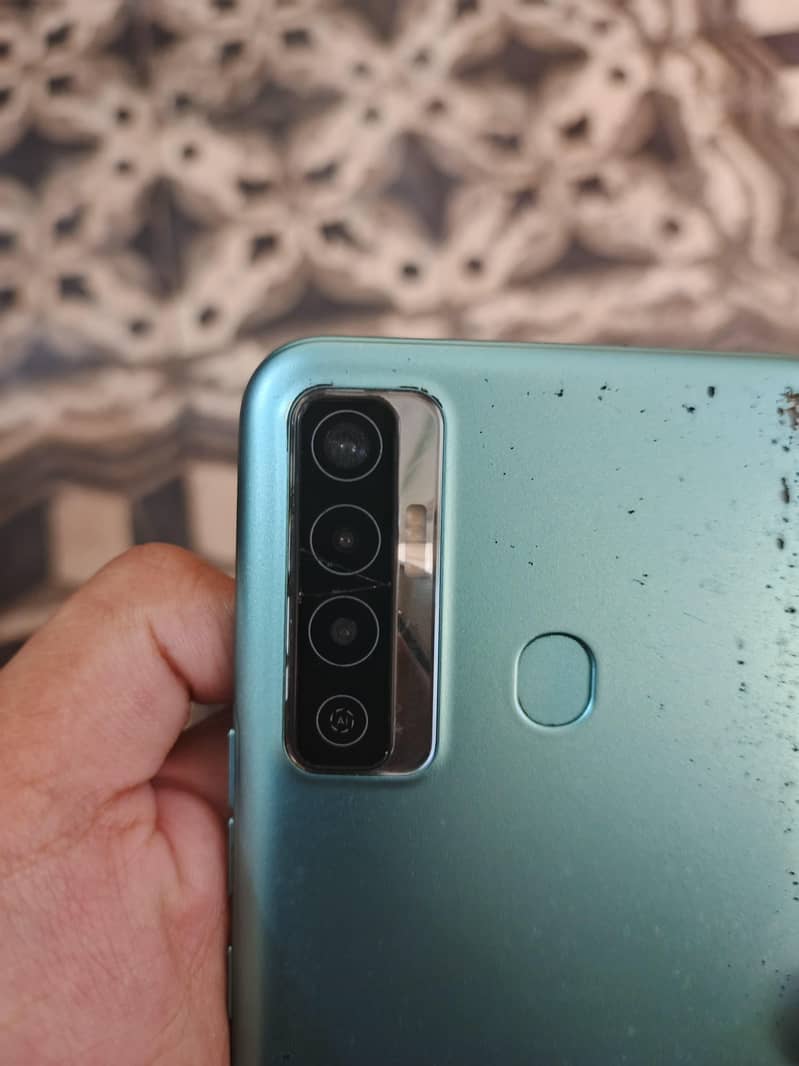 Tecno Camon 17 6