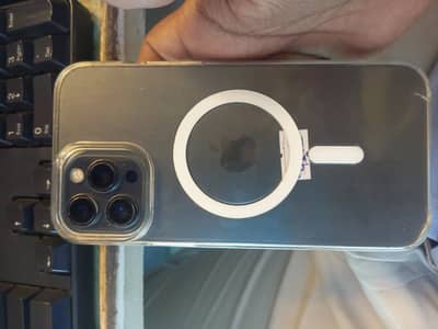 Apple iPhone 12