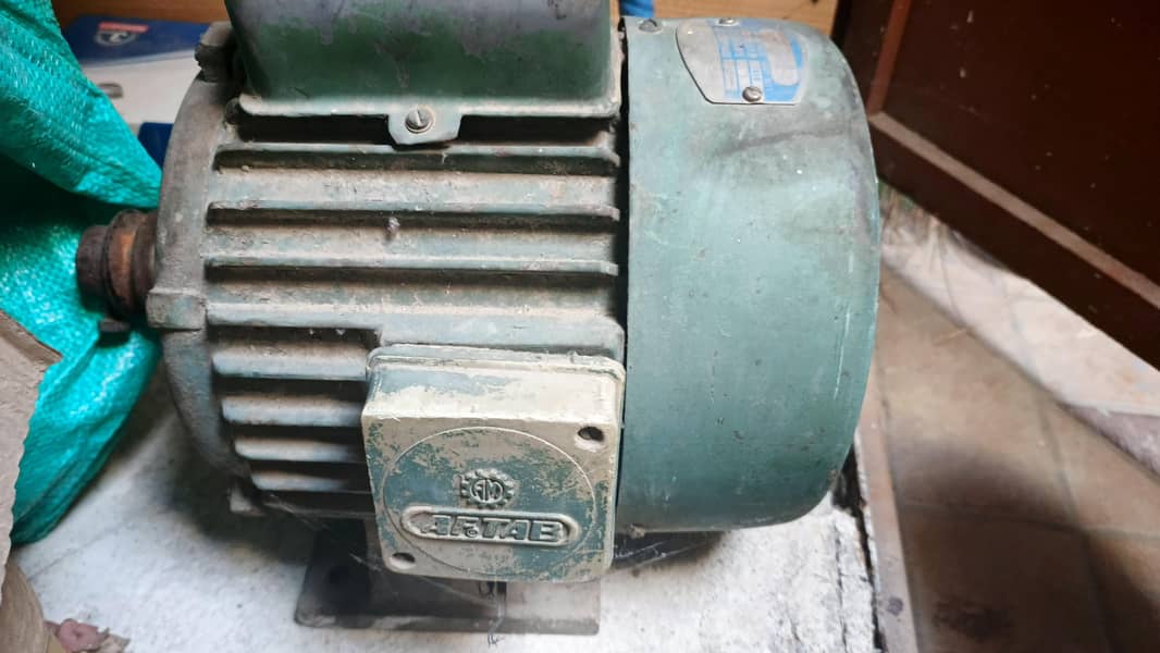 motor 2