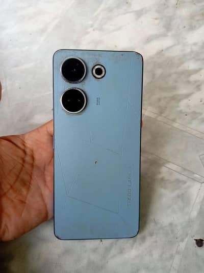 Tecno CAMON 20