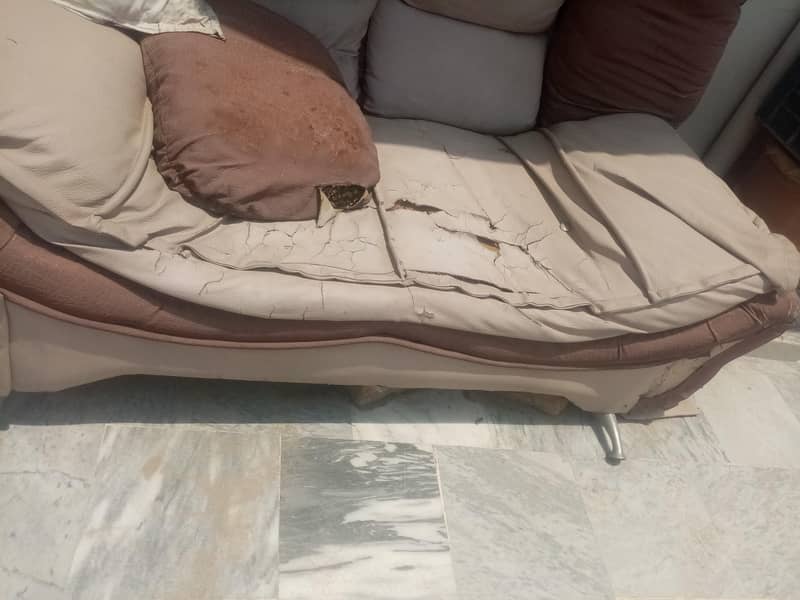 leather sofa 6