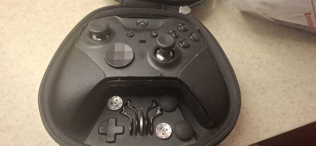 Xbox Elite Series 2 controller