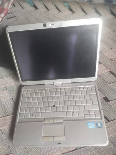 good condition touch screen laptop