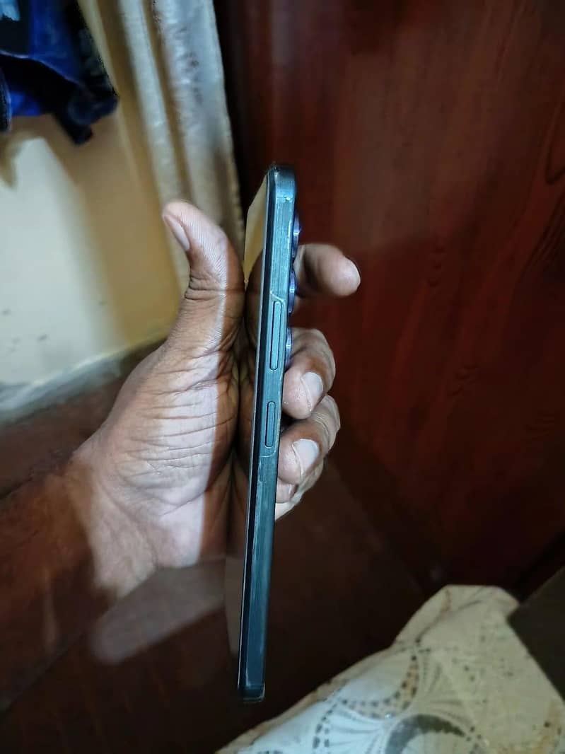 Itel S25 4