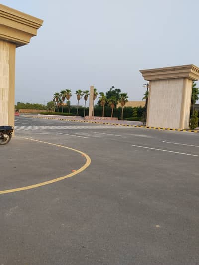 5-Marla On Ground Ready To Possession Plot On Installment Plan For Sale Location Hateem city Lahore A luxurious project by Faisal Movers Housing (FM Group) Just 25 minutes drive from Thokar Niaz Baig. Located on Main Shaikupura Road Shraqpur Sharif