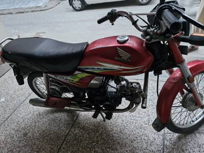 Honda CD 70 Dream 2017