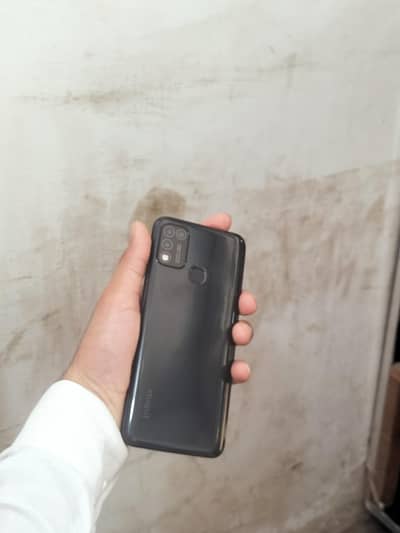 Infinix Hot 11 Play