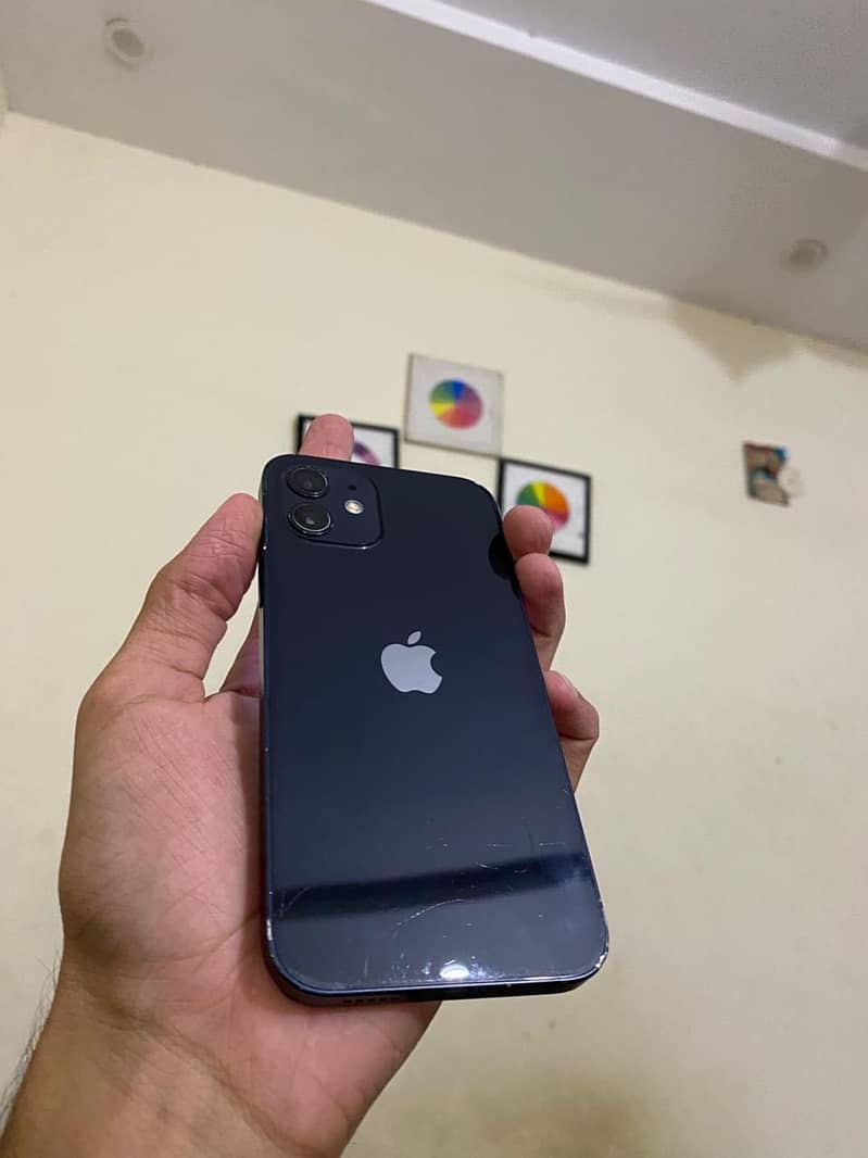Apple iPhone 12 0