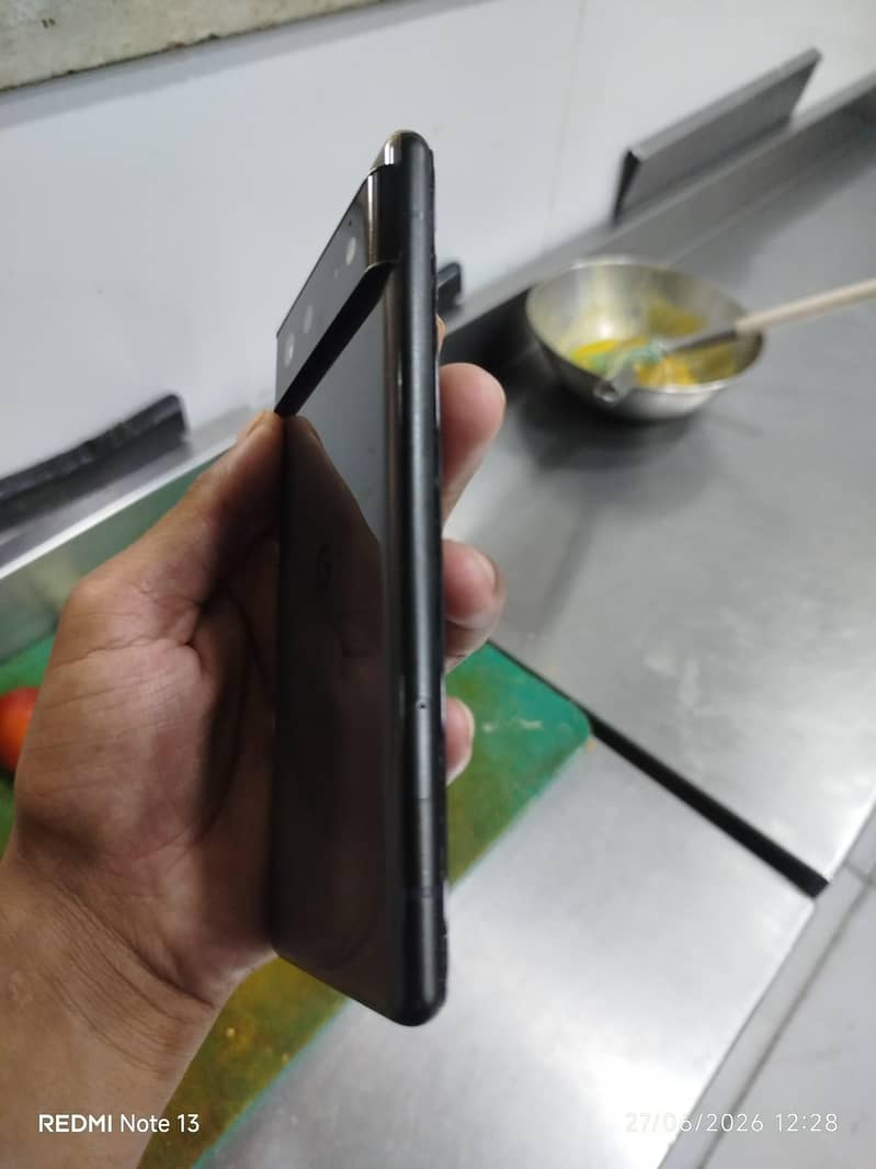 Google Pixel 6 3