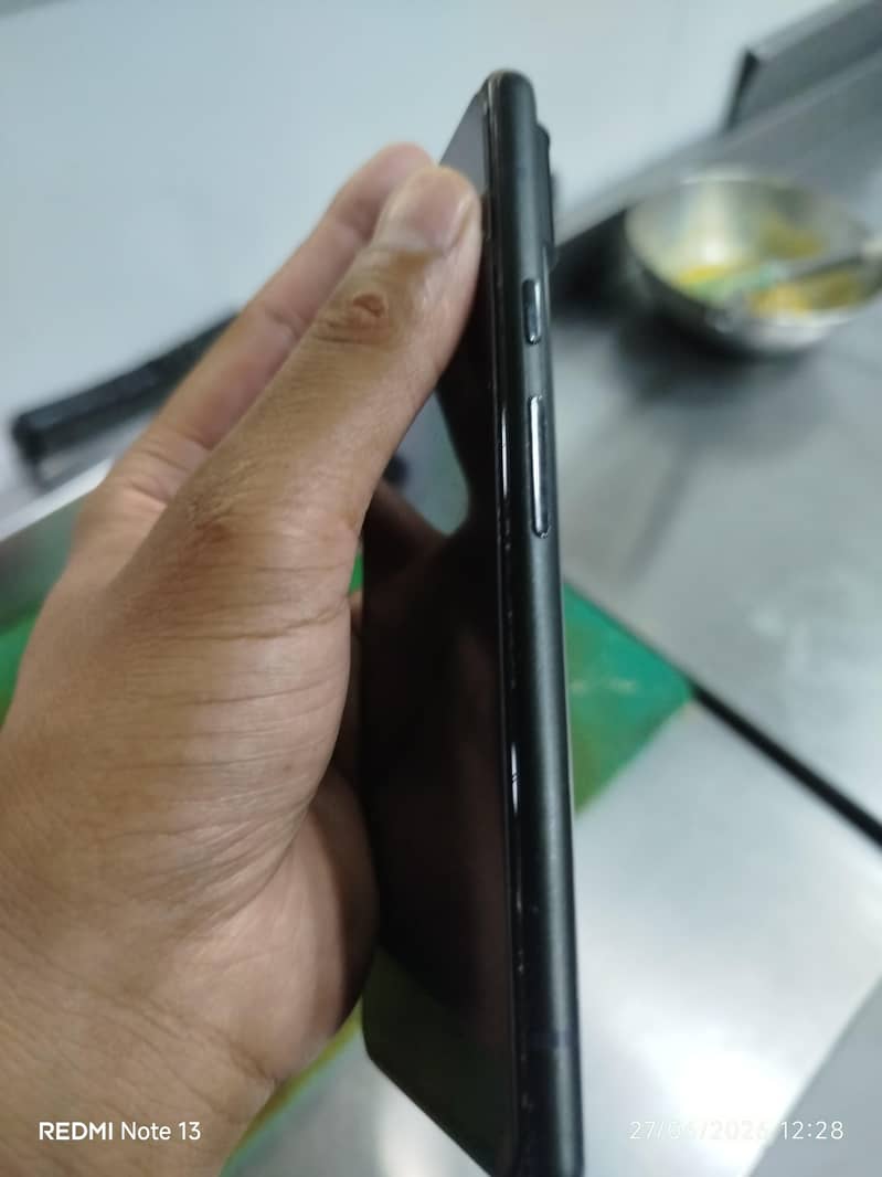 Google Pixel 6 5