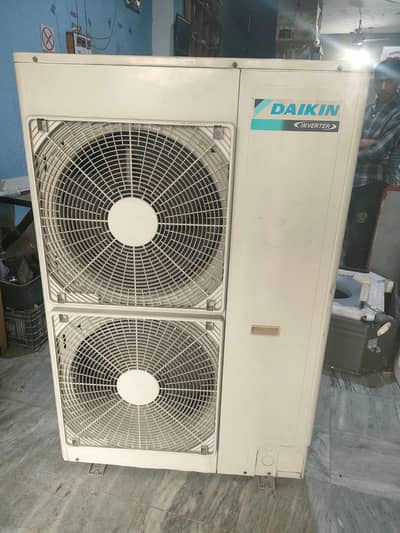 Daikin Dc inverter 4 ton ceiling cassette