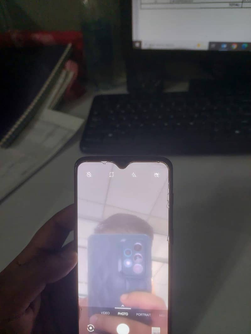 One Plus 6T 5
