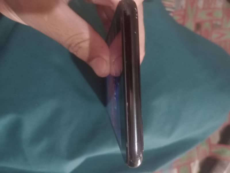 Apple iPhone 7 Plus 4
