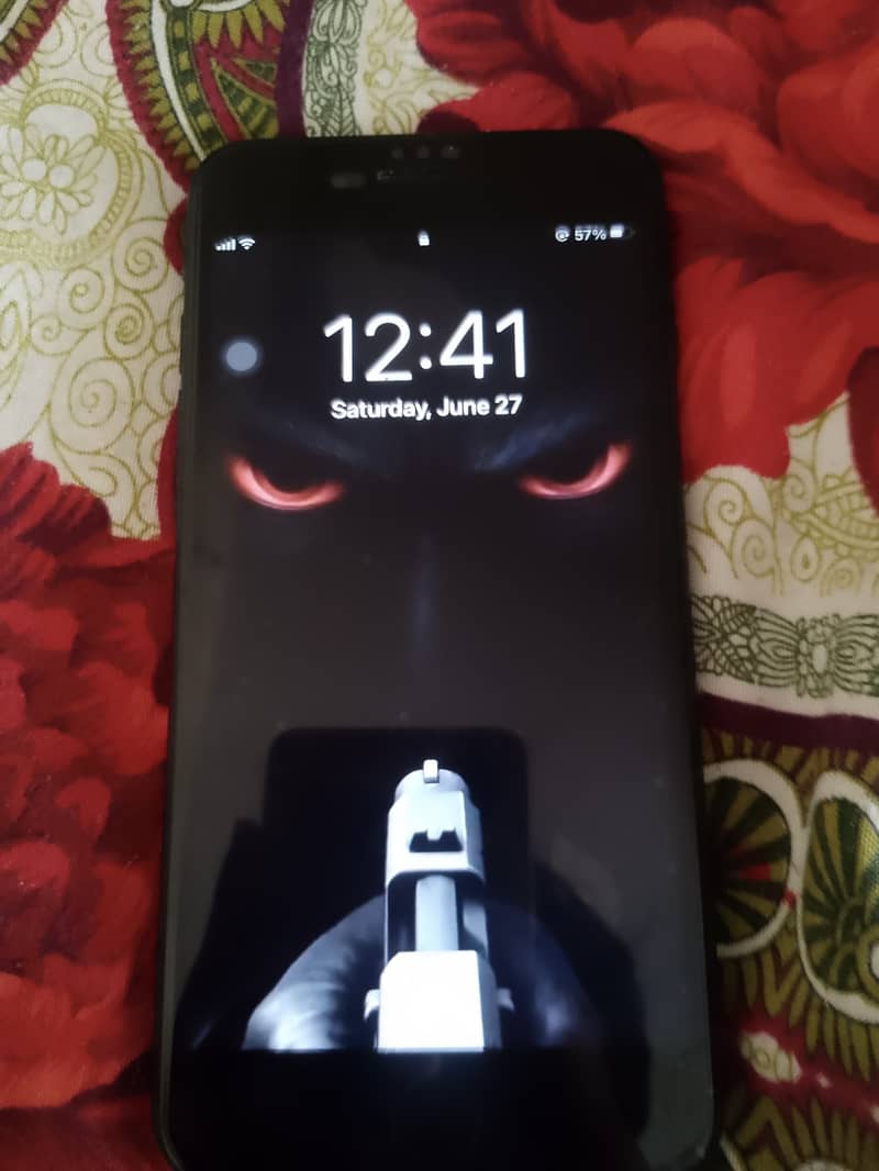 Apple iPhone 7 Plus 0