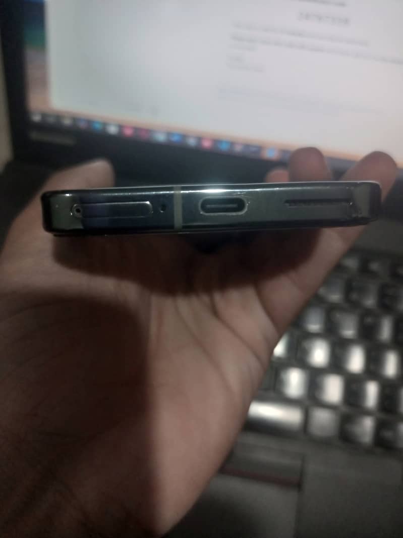 Google Pixel 9 Pro 4