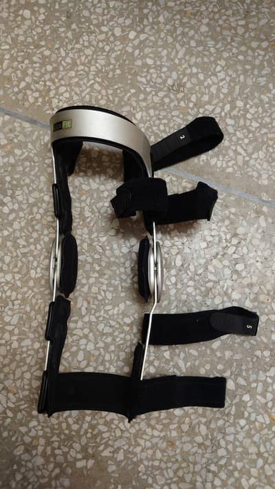 Knee Brace