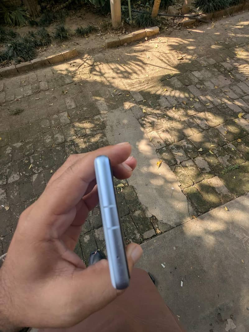 Google Pixel 7a 4