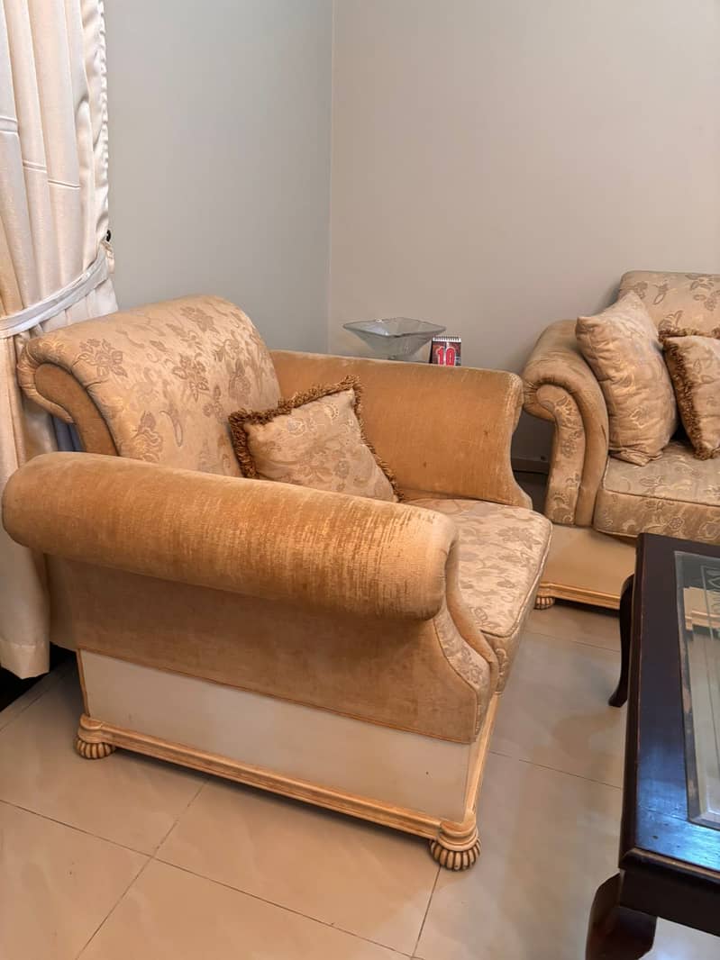 Used sofa set 4