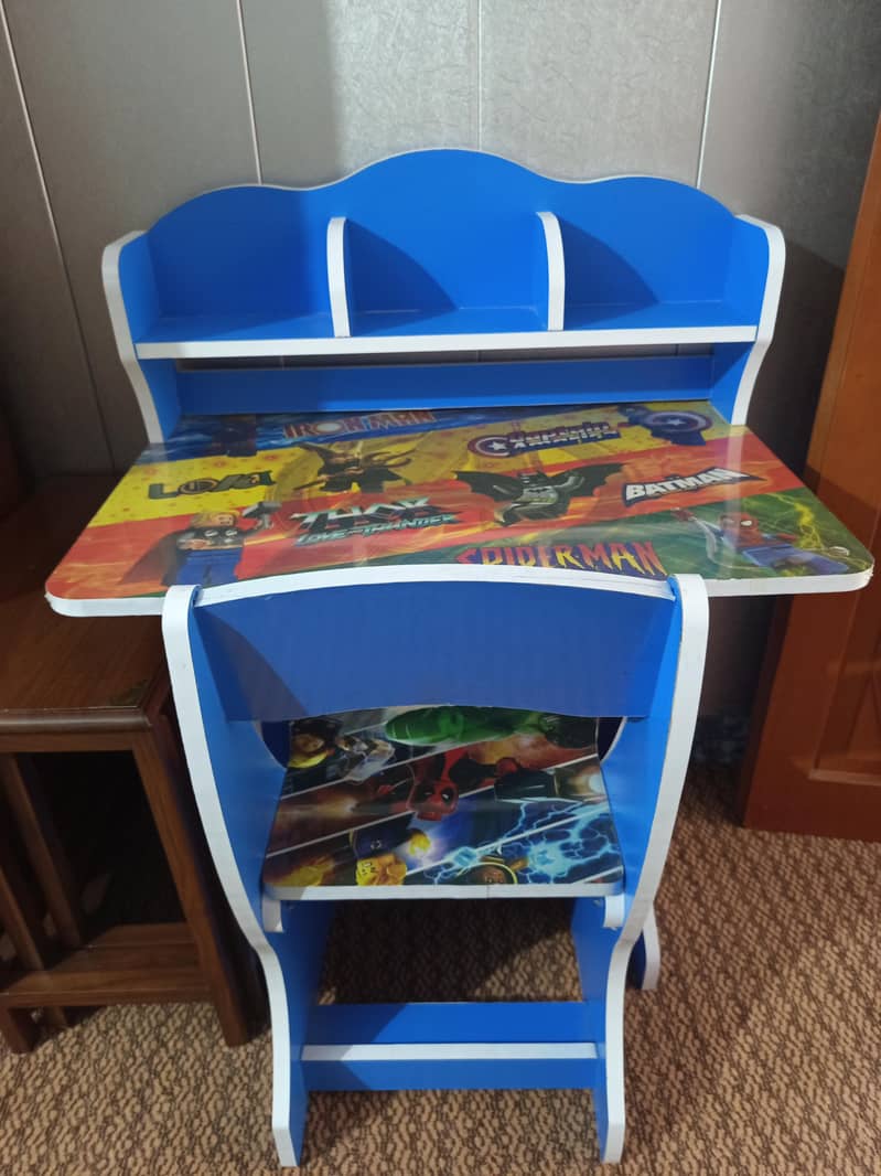 study table 0