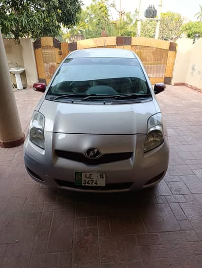 Toyota Vitz 2010