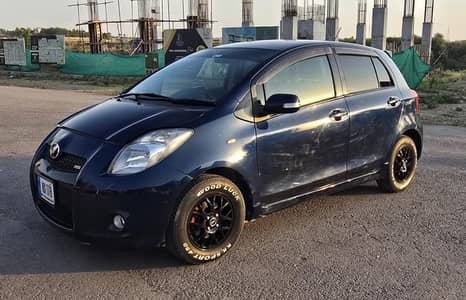 Toyota Vitz 2006