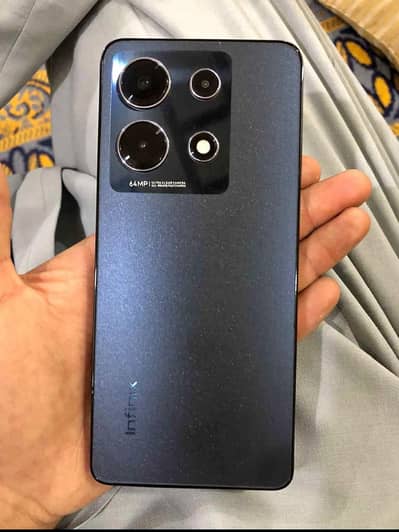 Infinix Note 30