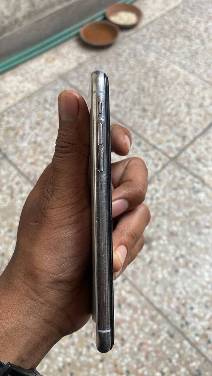 Apple iPhone X 7