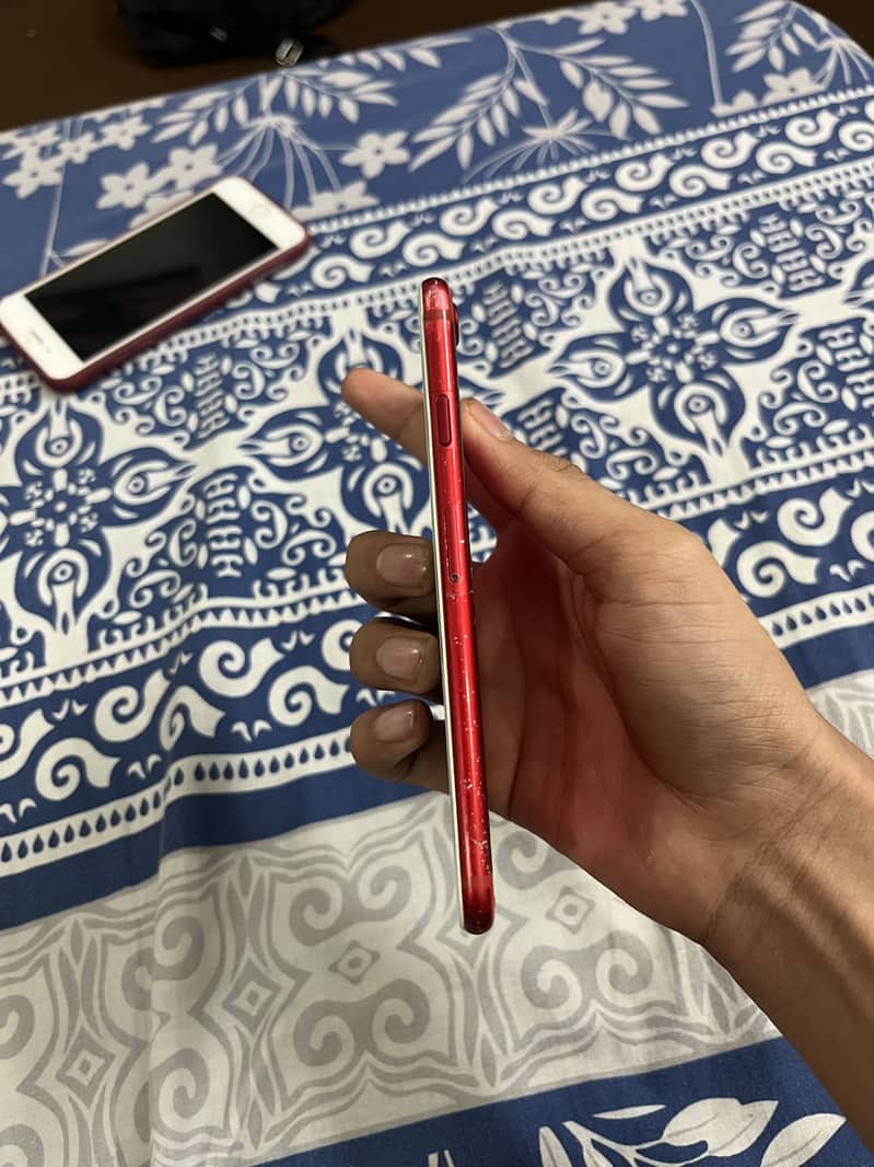 Apple iPhone 7 2