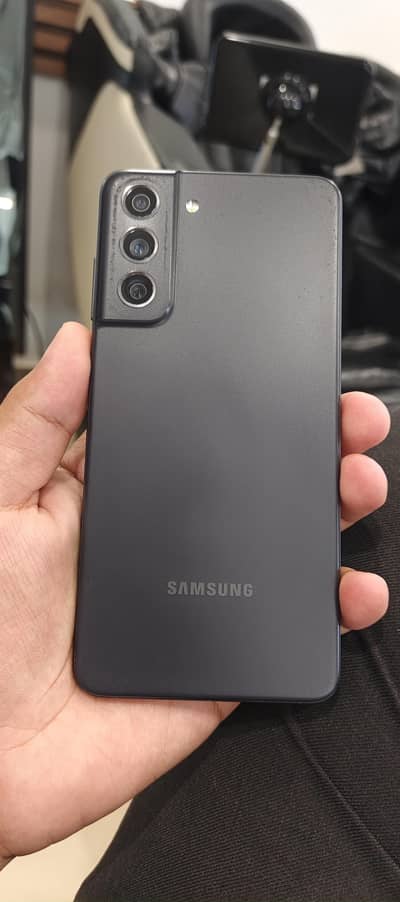 Samsung Mobile S21 FE 5G 256 GB With Box and Cable