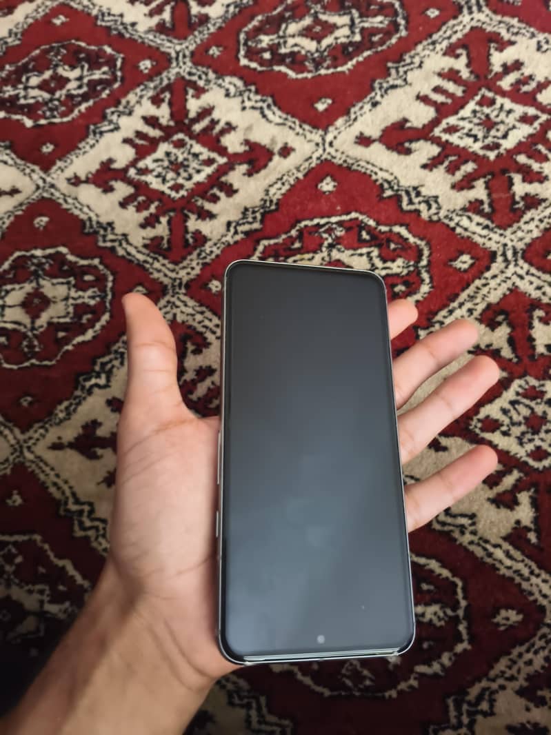 Google Pixel 8 2