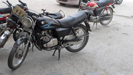 Pick n drop available on suzuki gs 150.