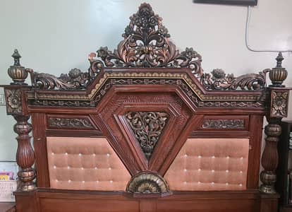 Chiniot Bedroom set | Pure wood | Used for sale (without mattress)