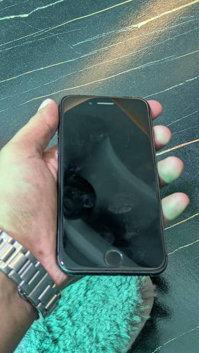 Apple iPhone 8