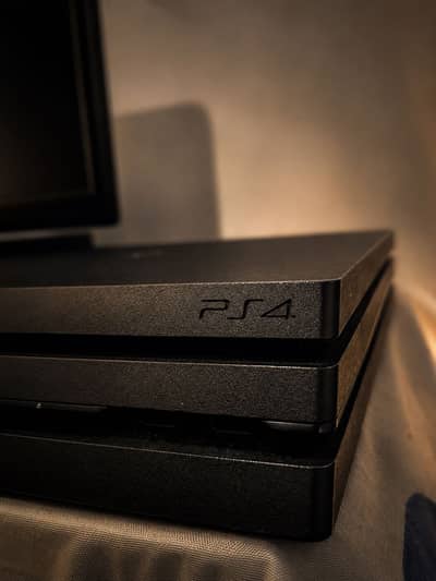 PS4 Pro 1TB with 1 Controller – Excellent Condition