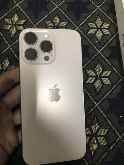 I phone 16 pro max