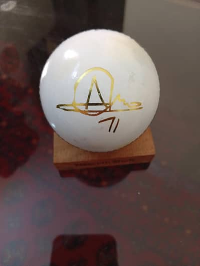Naseem shah signed ball