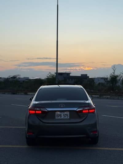 TOYOTA GRANDE 2014