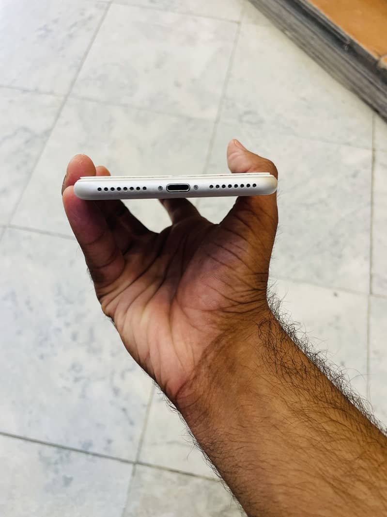 IPHONE 8PLUS PTA 4
