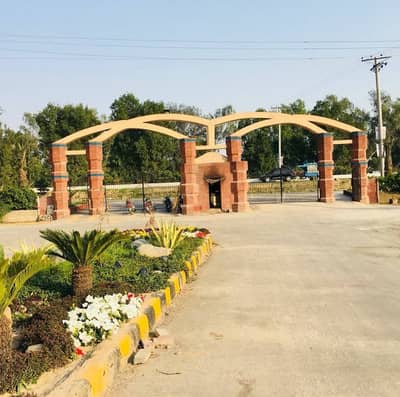 Kanal plot /Lawyers society/Faisalabad for Sale
