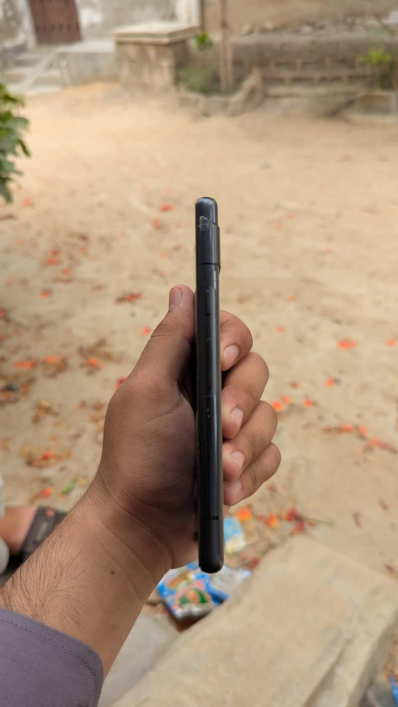 Google Pixel 7a 4