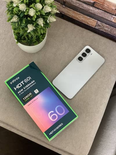 Infinix  hot60i with box and charger 6+6/128gb