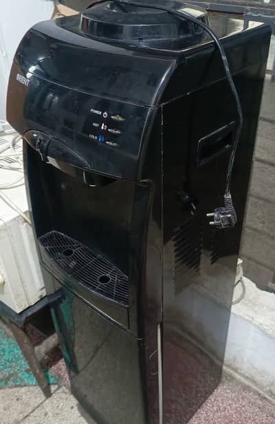 Orient Hot & Cold Water Dispenser – Excellent Working Condition