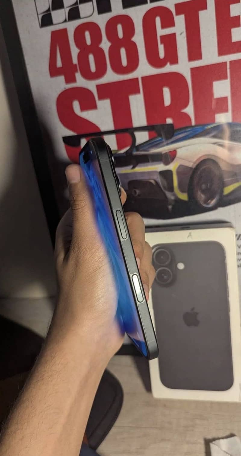 Apple iPhone 17 3