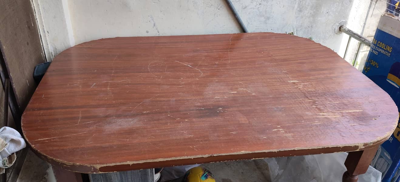Dining Table 4 chairs 2