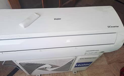 Haier Dc inverter 1 ton Brand new condition 0"3"0"0"4"2"9"0"9"3"5