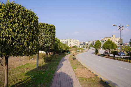 Prime 10 Marla Plot for Sale in Bahria Enclave | Fully Developed Sector | Near Market & Park