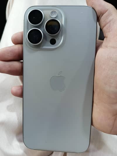 Apple iPhone 15 Pro Max