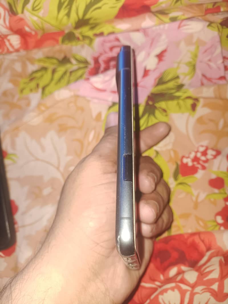 Google Pixel 8 3